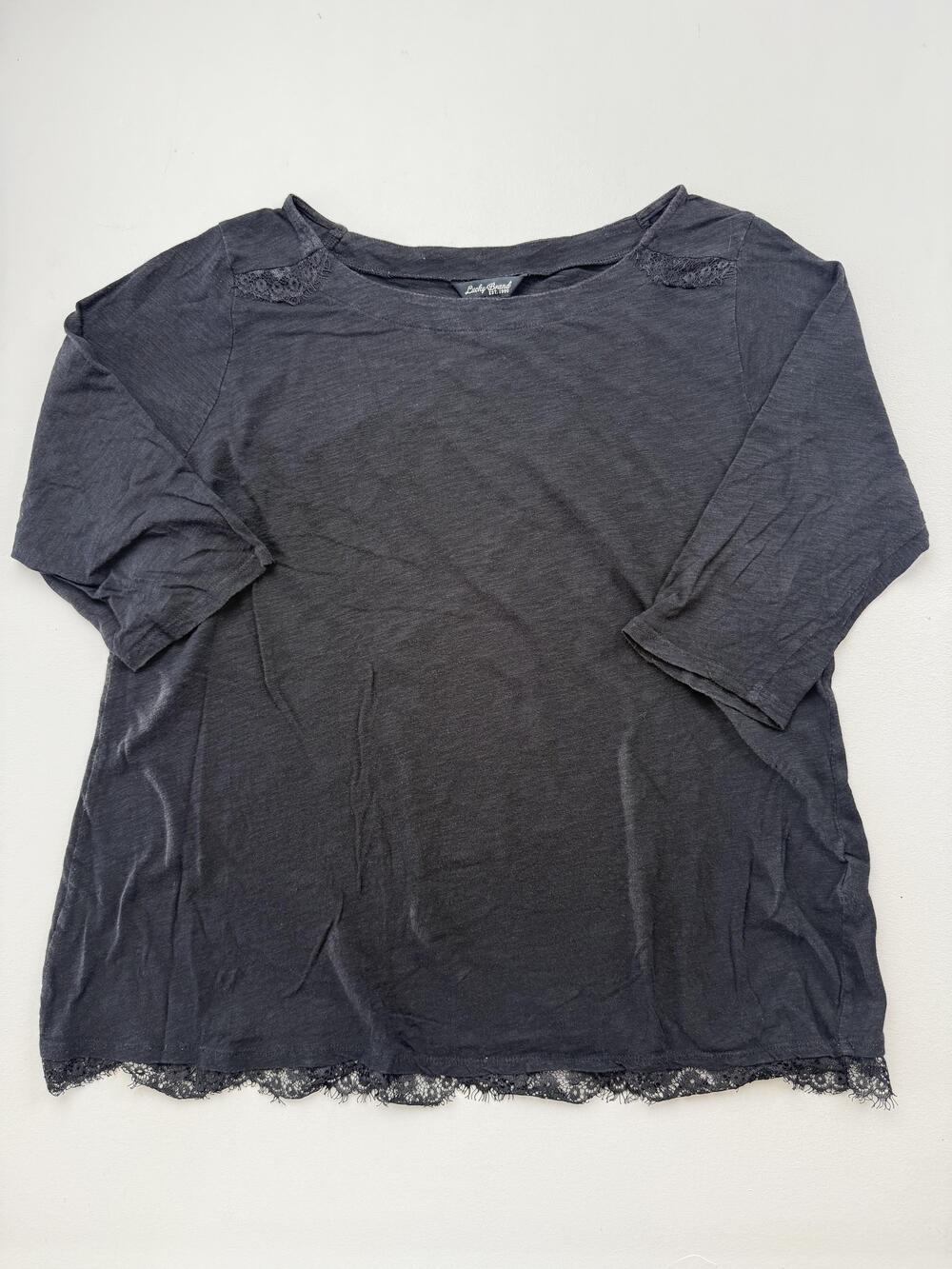 Lucky Brand Blouse Womens 1X Gray Scoop Neck 3/4 Sleeve Lace Hem Jersey Top
